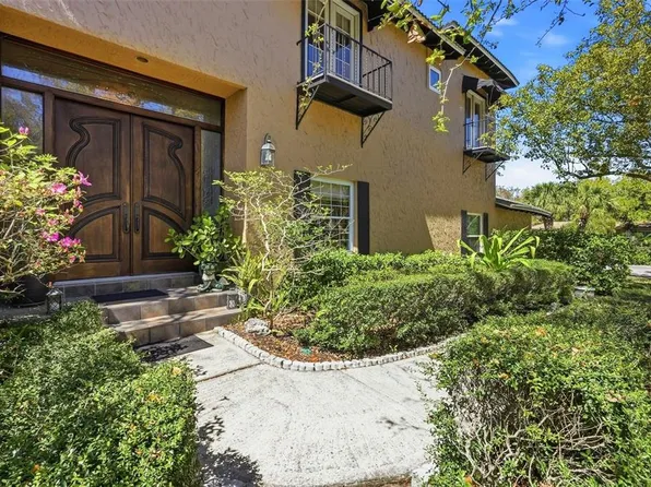 10785 Danielle Dr, Largo, FL 33774