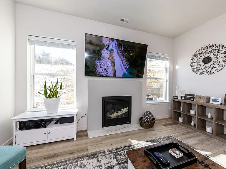 5738 Villa Lorenzo Dr — Photo 16