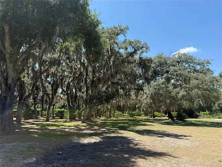 12200 Rangeland Blvd — Photo 44