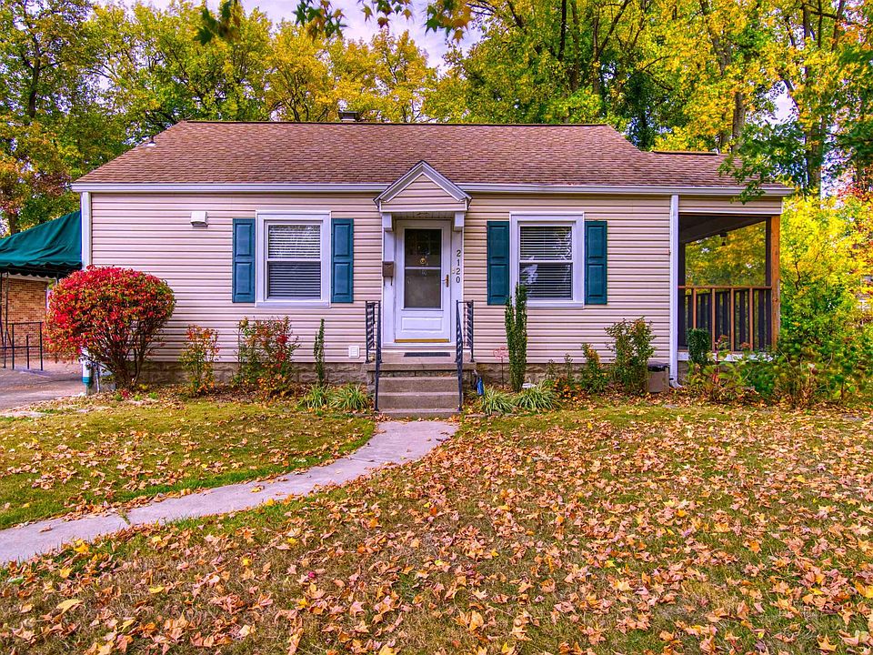 1st image of 2120 E Powell Ave