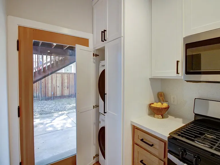 1720 U St #4 — Photo 16