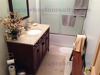 2nd image of 231 High St #Z3