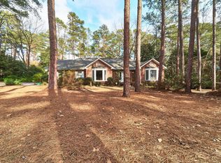 155 Cliff Rd, Southern Pines, NC 28387