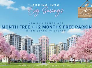 5477 200th St #105, Langley, BC V3A0J7