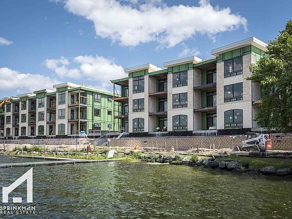 4th image of 5600 Lake Edge #304