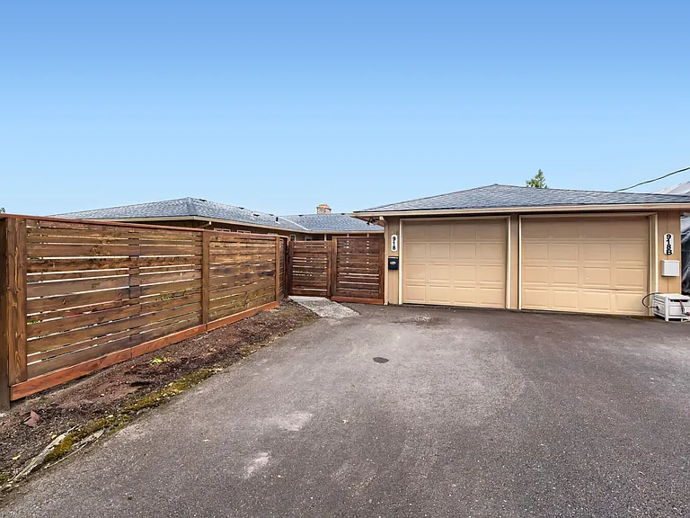 918 Jefferson St #918 — Photo 15