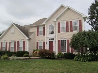 596 Morning Glory Dr, Webster, NY 14580