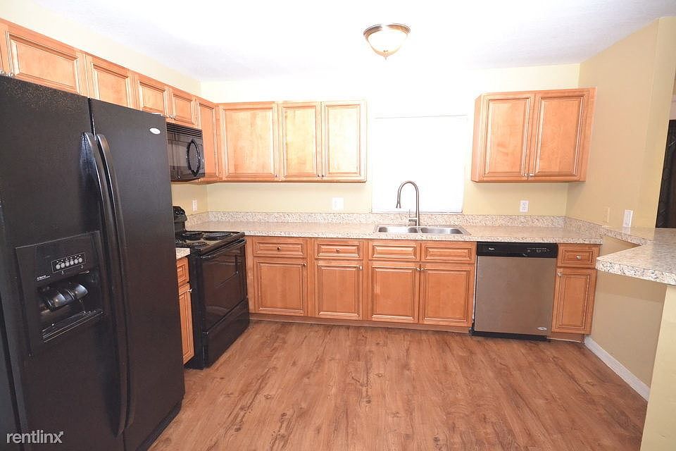 40200115_8312 N Orangeview Ave_Tampa_FL_2017-2