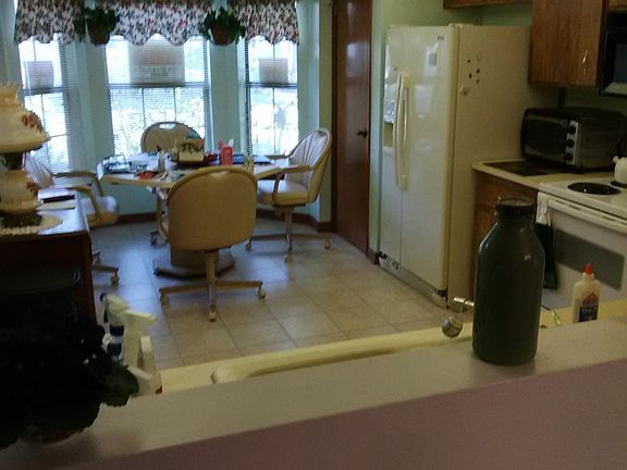 4th image of 35100 Whispering Oaks Blvd