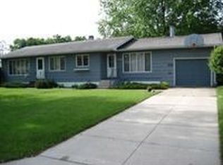 503 14th Ave N, Wahpeton, ND 58075