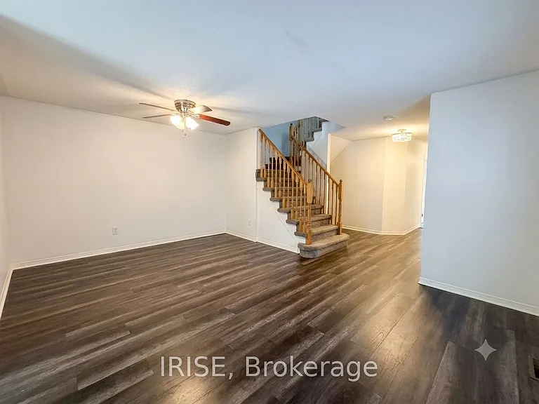 1849 Creek Way — Photo 3