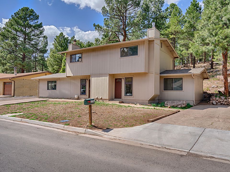 1st image of 676 E Zuni Dr