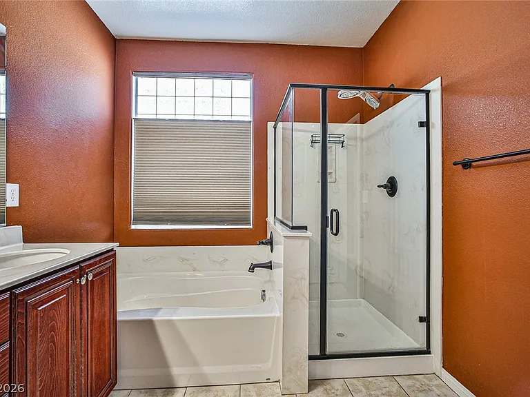 10131 Hollis Mountain Ave — Photo 29