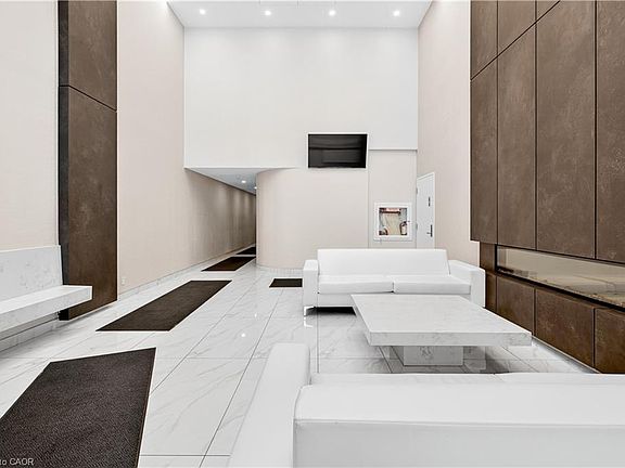 5th image of 15 Queen St S #1302