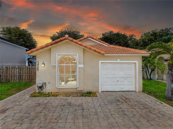 14723 SW 155th Pl, Miami, FL 33196