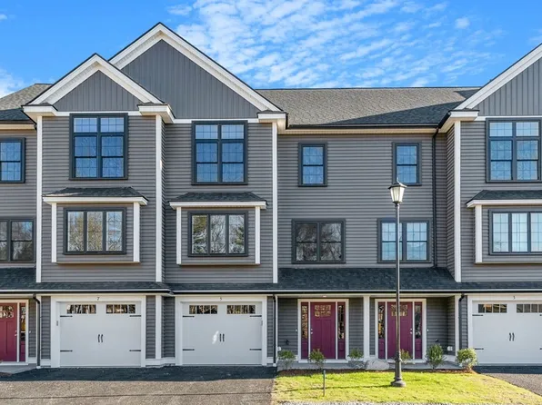 168 Lowell St #11, Wilmington, MA 01887
