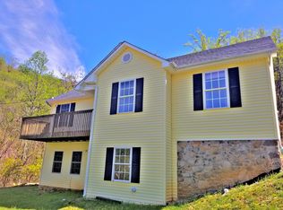 7359 Wilson Rd, Boones Mill, VA 24065