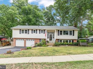 8367 Wagon Wheel Rd, Alexandria, VA 22309