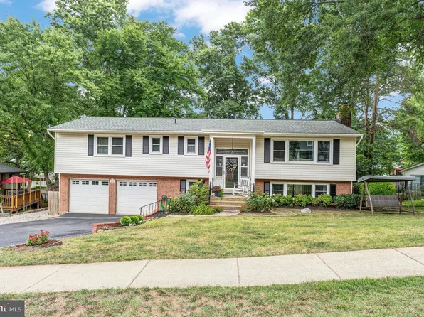 8367 Wagon Wheel Rd, Alexandria, VA 22309