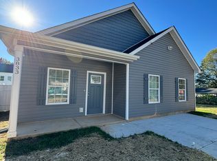 3833 Westway Dr, Charlotte, NC 28208