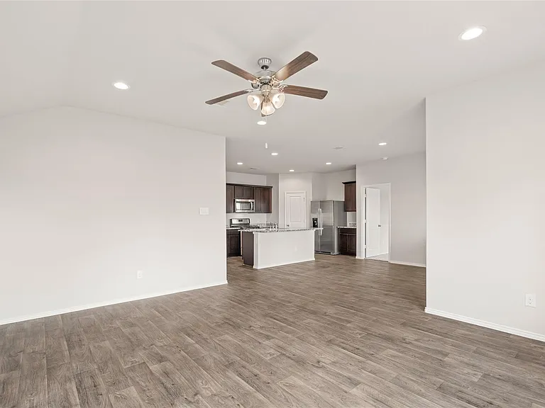 6414 Clyde Arbor Dr — Photo 13