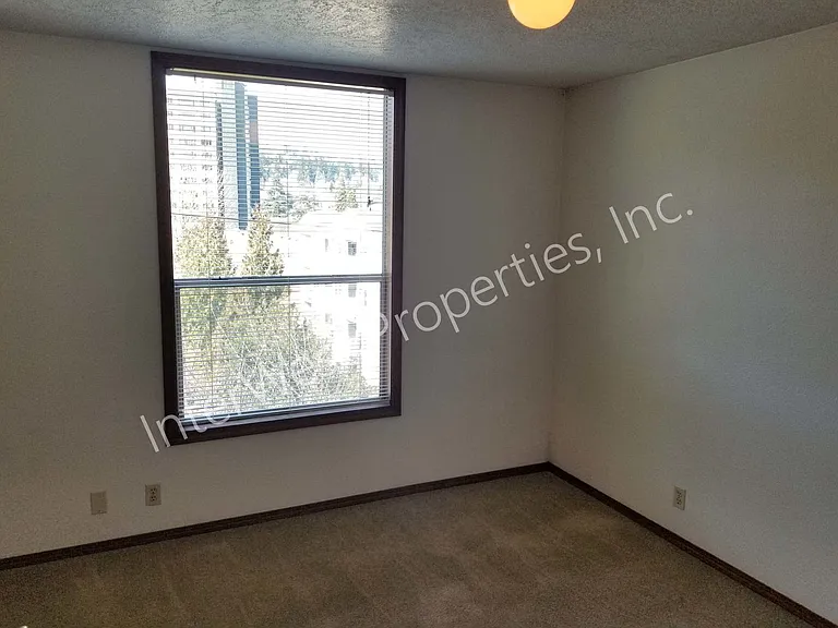1525 SW 14th Ave — Photo 13