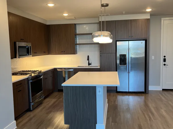 (undisclosed Address), Houston, TX 77027