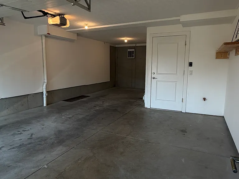 440 Northern Ave — Photo 8