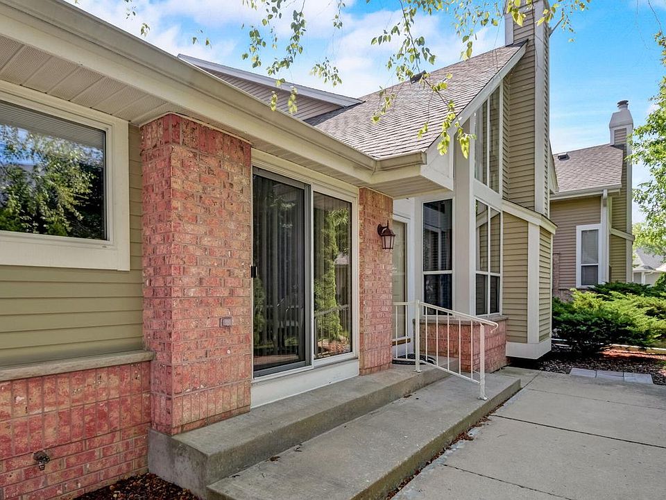 1st image of 14291 West Waterford Square DRIVE
