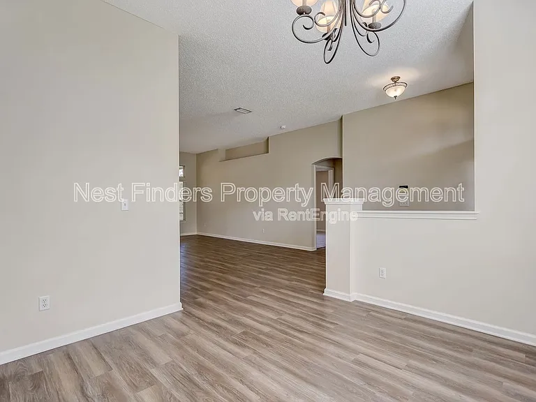 749 Grand Parke Dr — Photo 10
