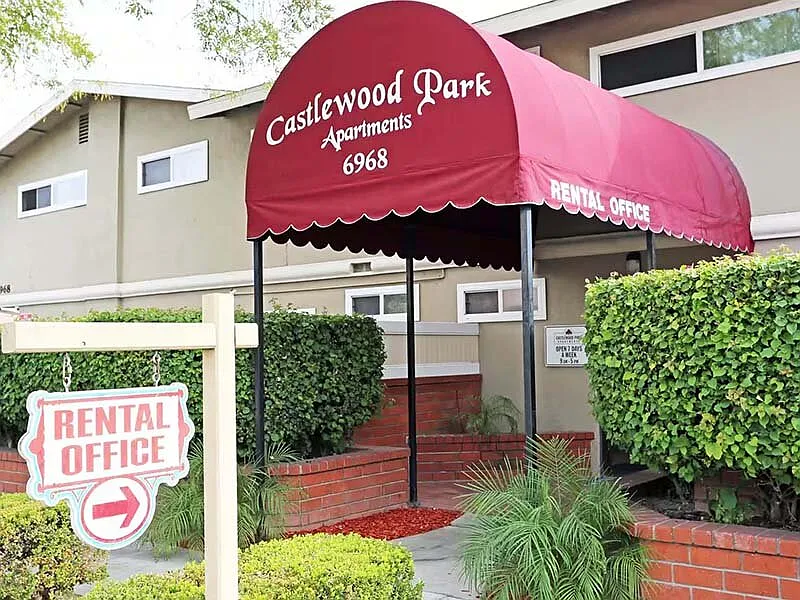 Castlewood Park Apartments