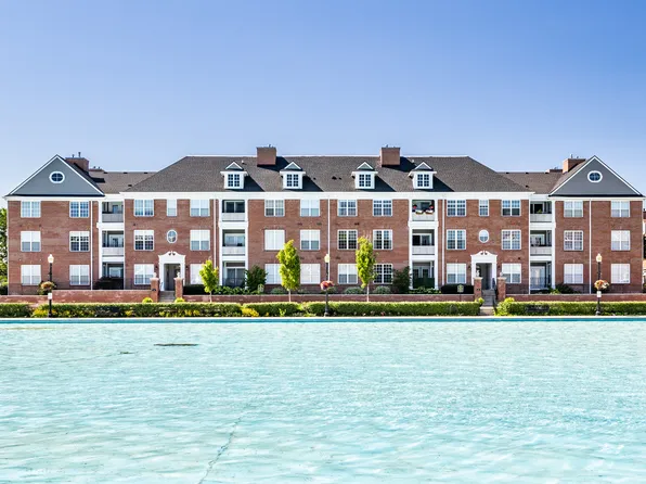 451 American Way N APT 1C, Carmel, IN 46032