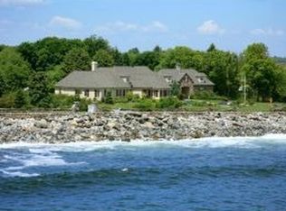 2575 Ocean Blvd, Rye Beach, NH 03871