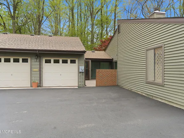 7 Hampton Court, Red Bank, NJ 07701