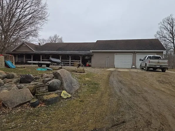 28066 Sky Hawk Dr, Erhard, MN 56534