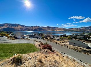 140 Monte Carlo Dr, Chelan, WA 98816