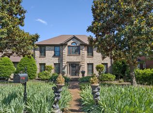 806 Greenbrier Dr, Murfreesboro, TN 37130