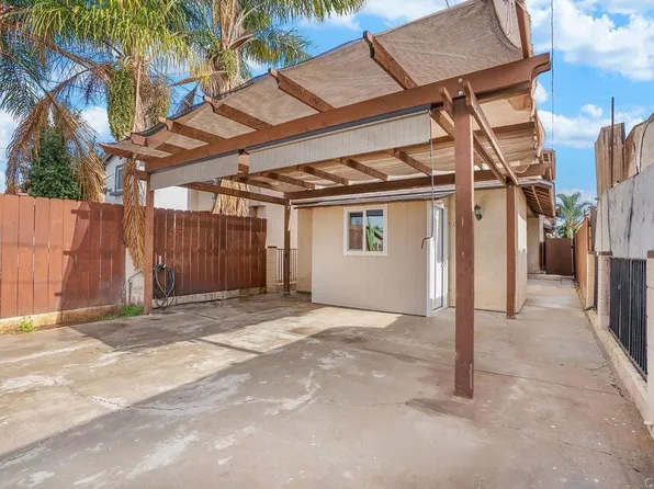 637 La Presa Ave, Spring Valley, CA 91977