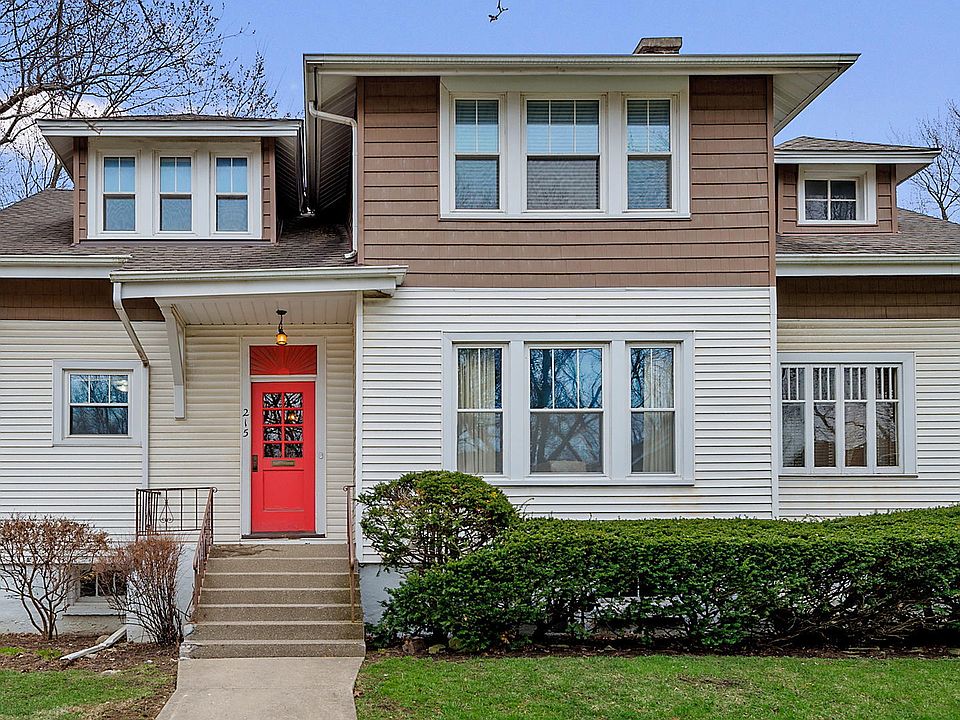 1st image of 215 S Brainard Ave