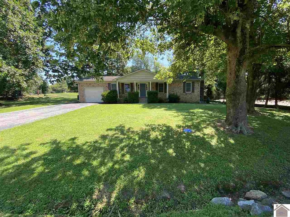 1st image of 401 Longview Dr