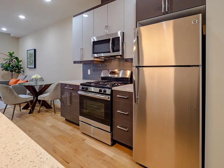 312 Pacific Ave #4B — Photo 3