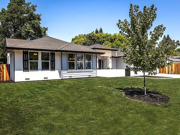 5th image of 3811 Las Pasas Way