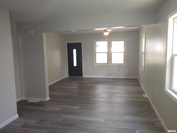5th image of 1118 E Euclid Ave