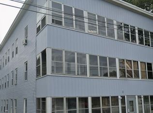 22 Knowlton St, Gardner, MA 01440