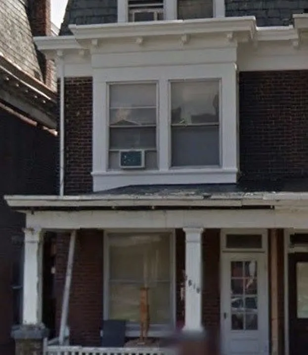 1619 Berryhill St