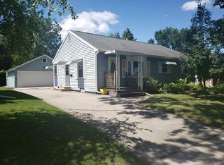 1431 S Walden Ave, Appleton, WI 54915