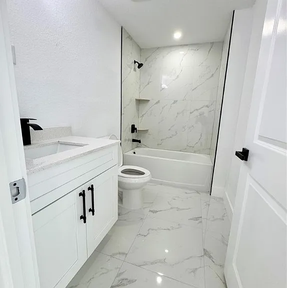 670 Chemstrand St E — Photo 19