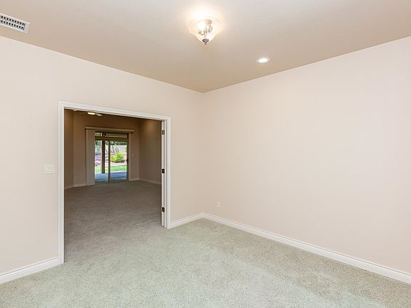 5th image of 2199 Fernwood Ct