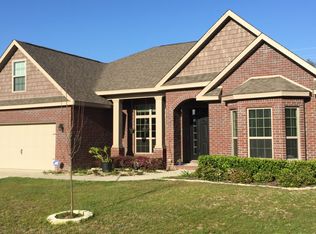 289 Paradise Palm Cir, Crestview, FL 32536