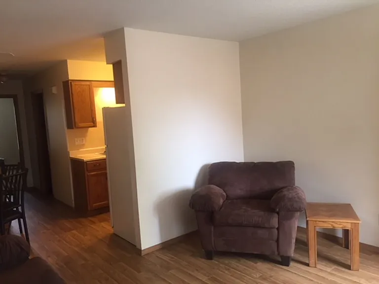 1301 E Harding Dr — Photo 16